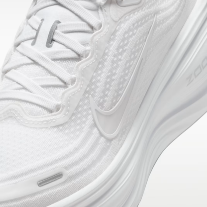 Vomero Plus White